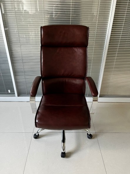 Кресло руководителя K-542
